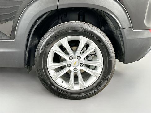 Used 2022 Chevrolet TrailBlazer LS FWD image 28