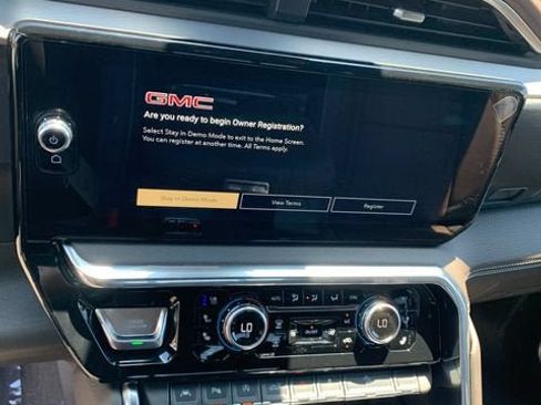New 2026 GMC Sierra 1500 Denali w/ Technology Package AWD/4WD image 24