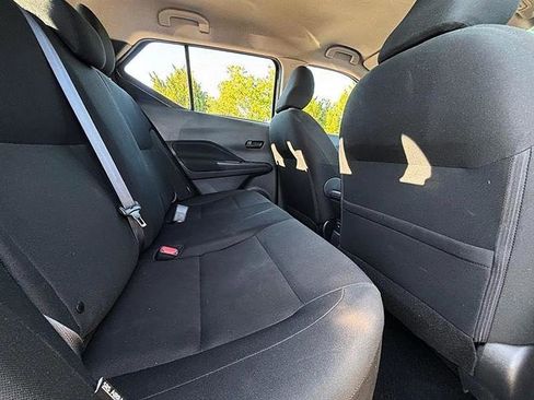 Used 2024 Nissan Kicks S FWD image 39