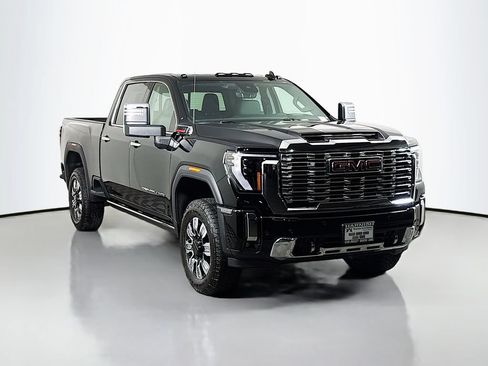 New 2026 GMC Sierra 3500 Denali w/ Denali Reserve Package AWD/4WD image 1