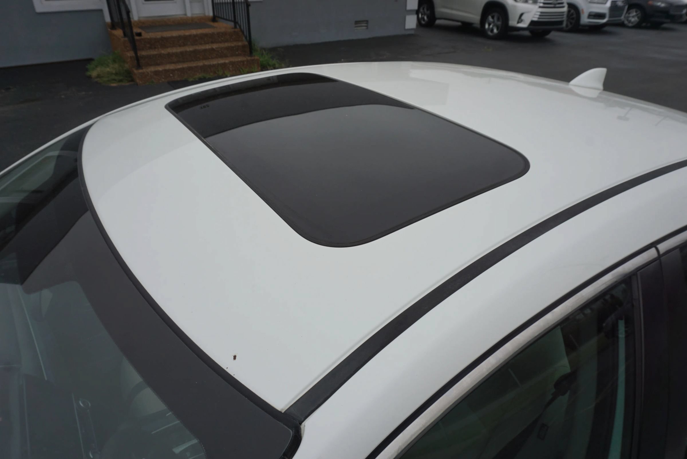 Used 2017 Honda Civic EX image 9