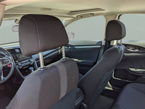 Used 2020 Honda Civic EX image 17