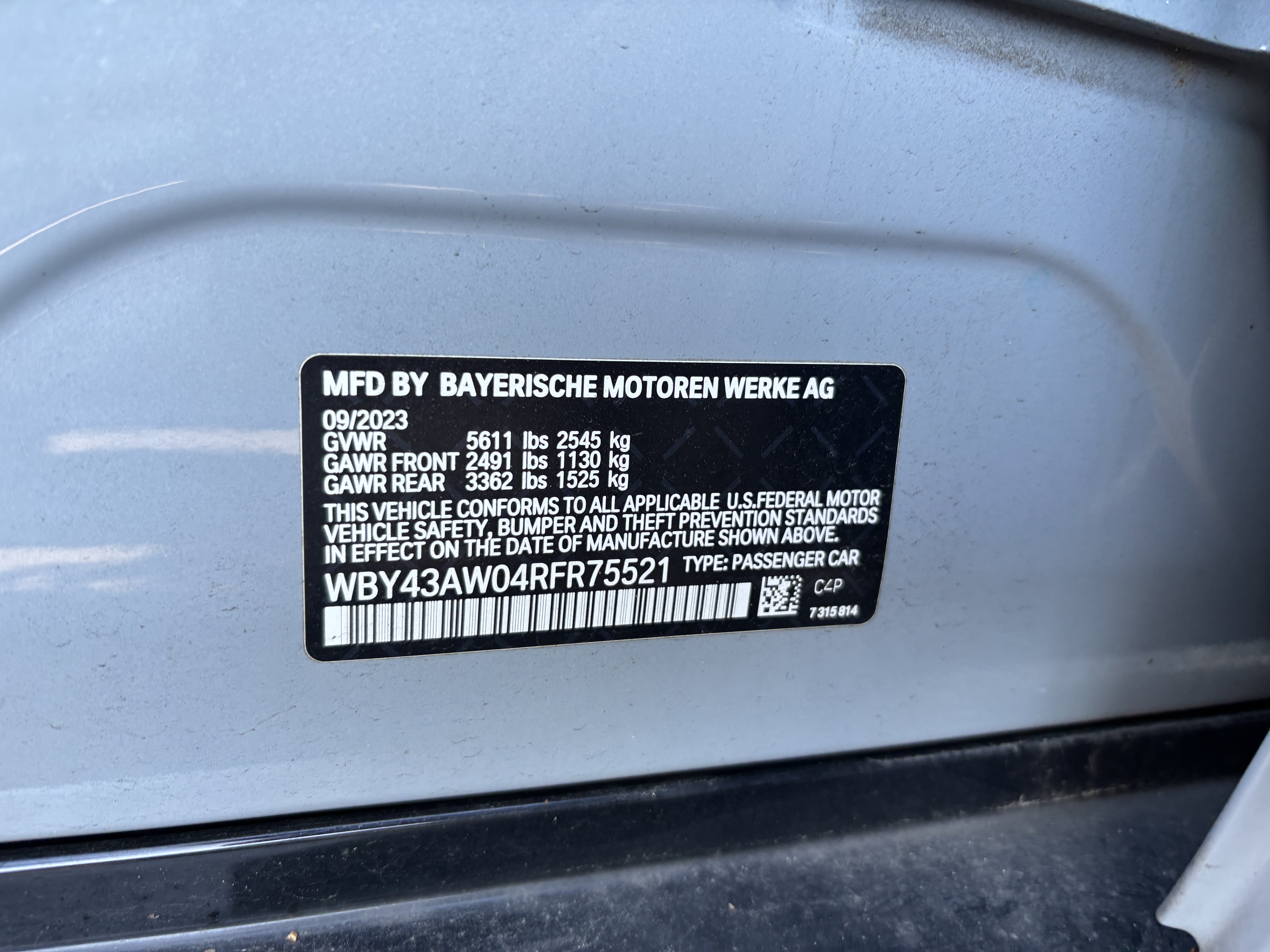 Certified 2024 BMW i4 eDrive35 w/ M Sport Package RWD image 38