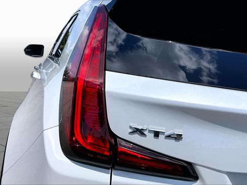 Used 2023 Cadillac XT4 Luxury FWD image 29
