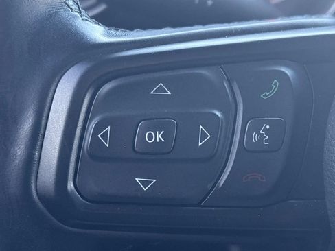 Used 2022 Jeep Wrangler Unlimited Sport image 26