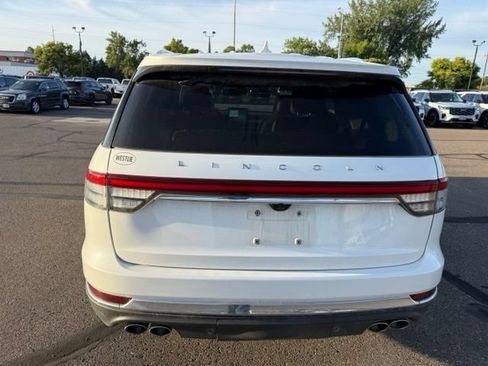 Used 2022 Lincoln Aviator Reserve w/ Equipment Group 201A AWD/4WD image 9