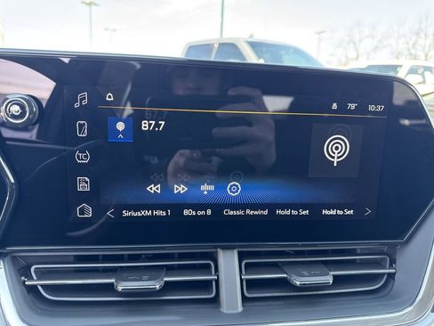 New 2026 Chevrolet Trax LT image 16