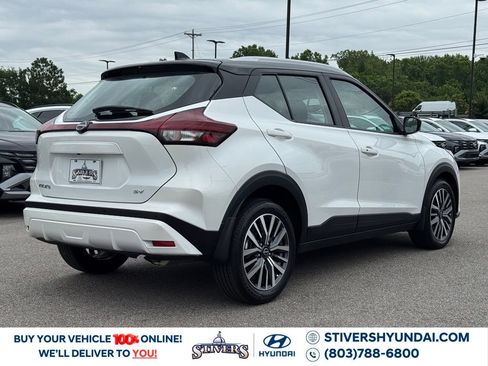 Used 2023 Nissan Kicks SV FWD image 12