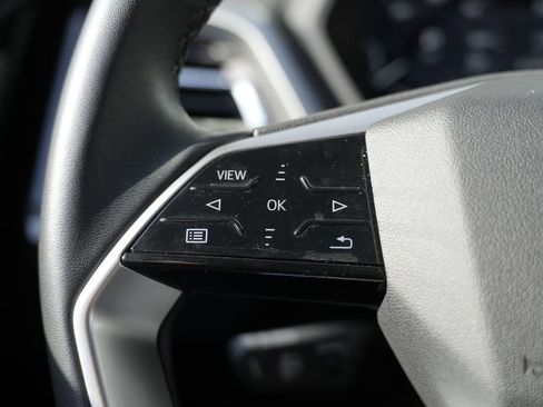 Used 2024 Audi Q4 e-tron Premium Plus w/ Premium Plus image 47