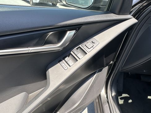 Certified 2023 Kia Niro LX FWD image 23