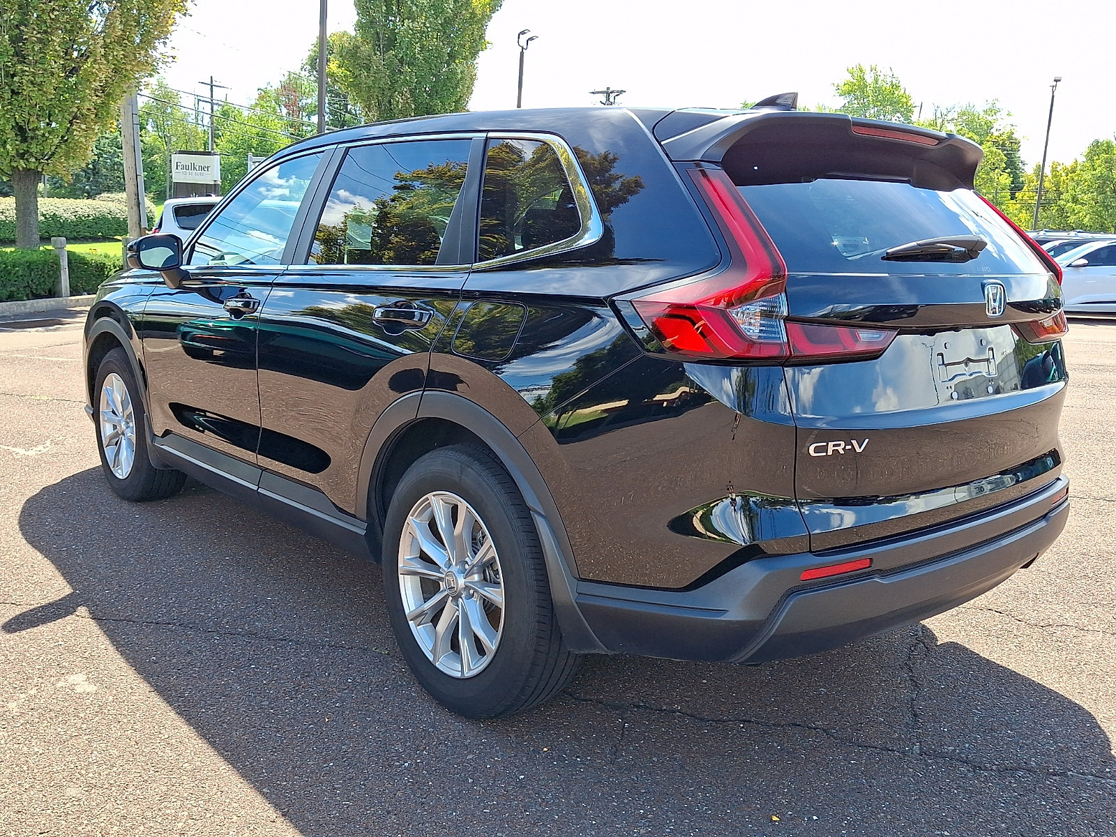 Used 2024 Honda CR-V EX image 4
