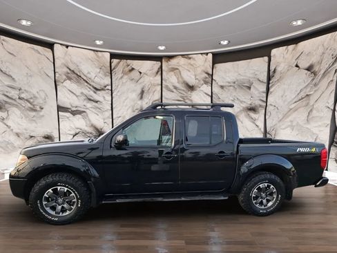 Used 2014 Nissan Frontier PRO-4X w/ Pro-4x Luxury Package image 3