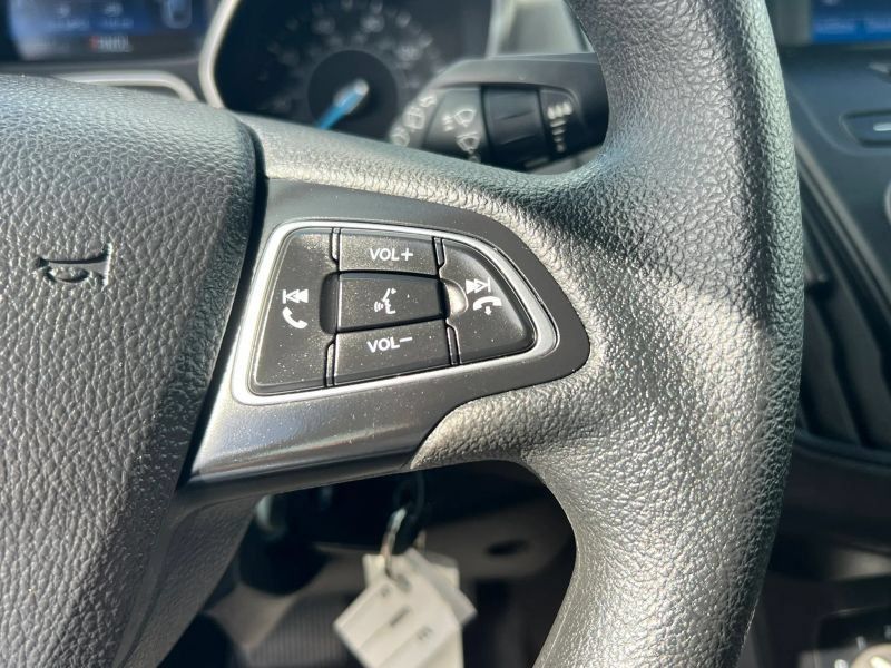 Used 2016 Ford Focus SE FWD image 30