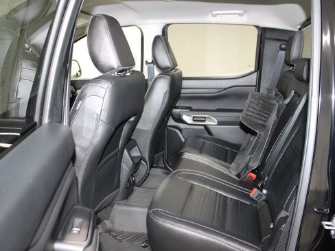 Used 2024 Ford Ranger Lariat w/ FX4 Off-Road Package image 26