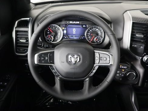 New 2026 RAM 1500 4x4 Crew Cab image 7