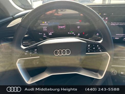 New 2025 Audi Q5 Premium Plus image 16