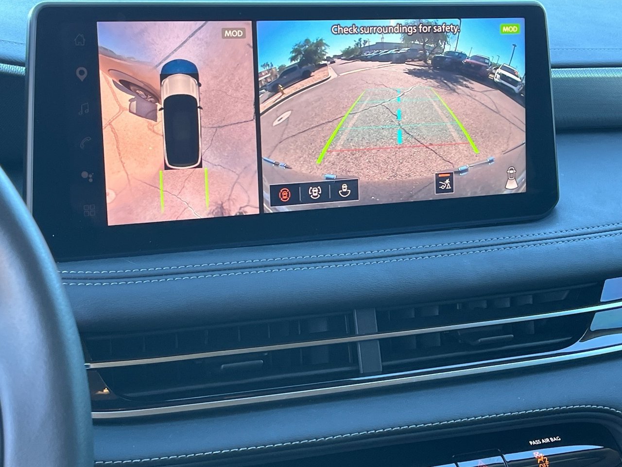 Certified 2026 INFINITI QX60 Luxe w/ Cargo Package FWD image 25