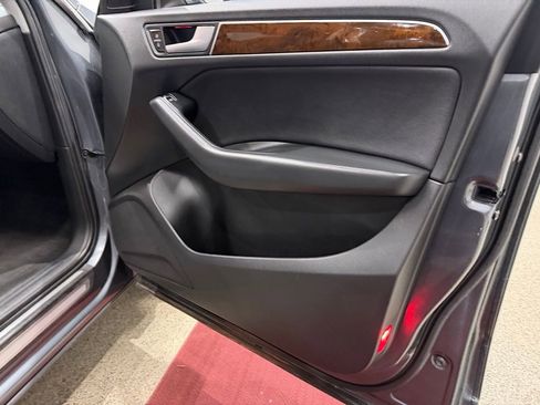 Used 2015 Audi Q5 2.0T Premium Plus w/ Technology Package image 28