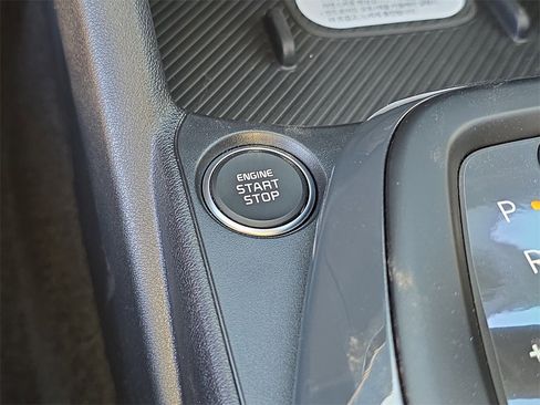New 2025 Kia K4 EX image 29