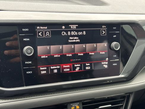 Certified 2023 Volkswagen Taos SEL image 21