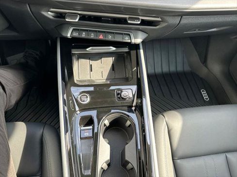 New 2026 Audi Q3 quattro 2.0T AWD/4WD image 15
