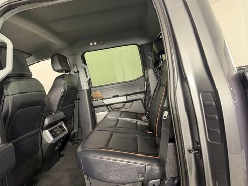 Used 2025 Ford F250 Lariat AWD/4WD image 26
