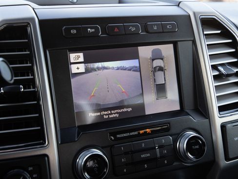 Used 2019 Ford F250 Platinum w/ Platinum Ultimate Package image 29