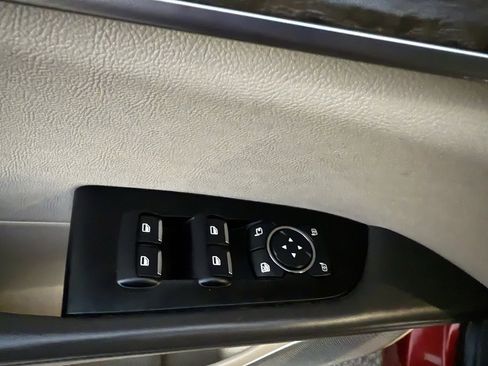 Used 2022 Lincoln Nautilus Reserve w/ Equipment Group 202A image 47