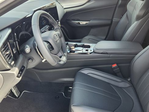 New 2026 Lexus NX 450h+ F Sport AWD/4WD image 17