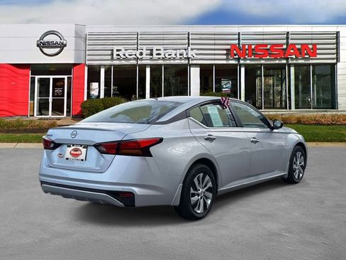 Certified 2024 Nissan Altima 2.5 S FWD image 4