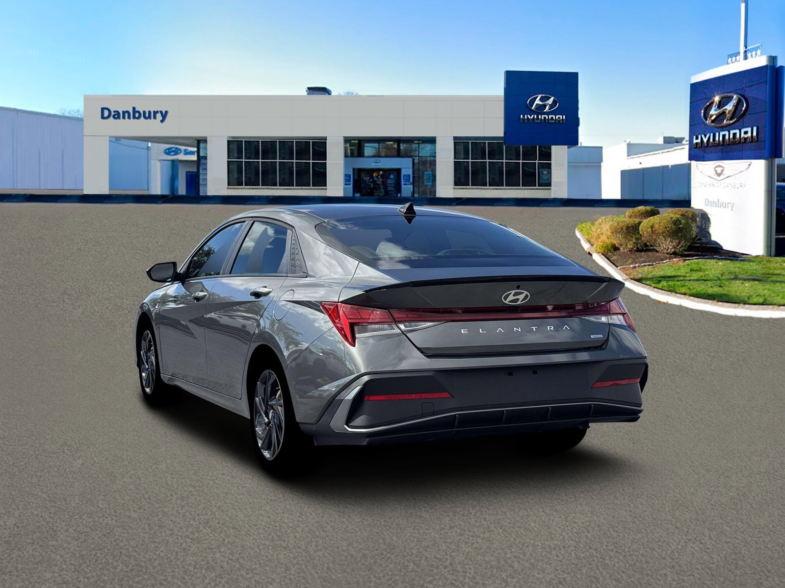 New 2026 Hyundai Elantra SEL w/ Cargo Package FWD image 5