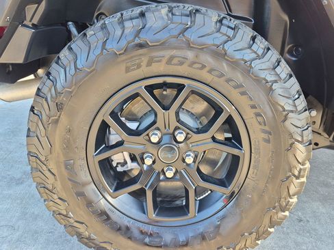 Certified 2025 Jeep Wrangler Unlimited Sport S 4xe AWD/4WD image 14