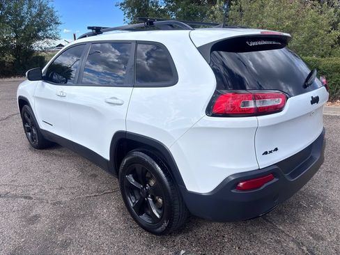 Used 2016 Jeep Cherokee High Altitude AWD/4WD image 7