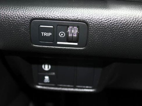 Used 2019 Honda Accord EX image 22