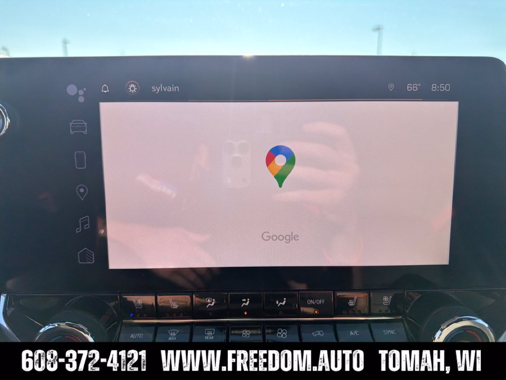 Used 2023 Chevrolet Colorado Z71 w/ Z71 Convenience Package 2 AWD/4WD image 19