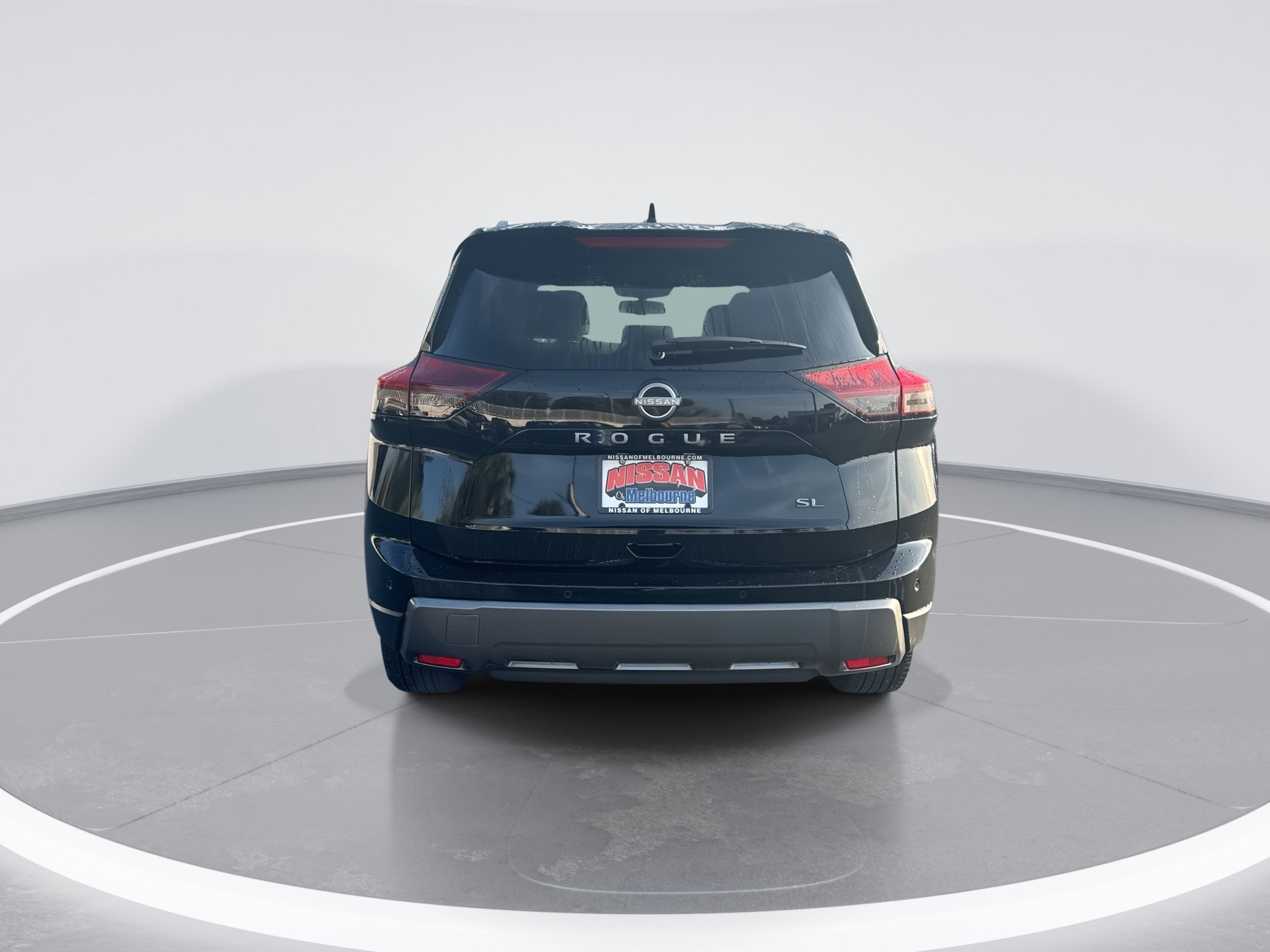 Used 2026 Nissan Rogue SL FWD image 5