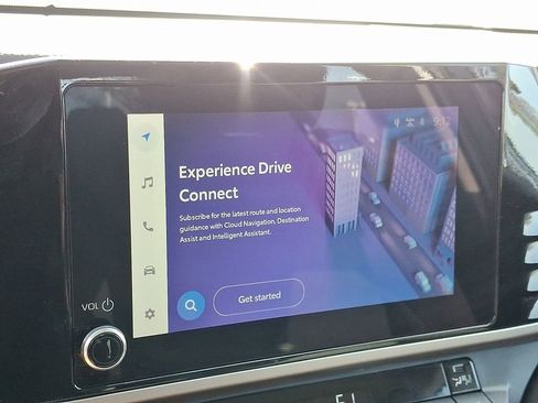 Used 2025 Toyota Camry LE image 16