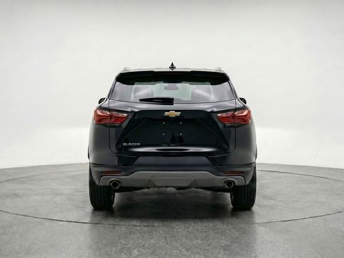 Used 2025 Chevrolet Blazer LT FWD image 7