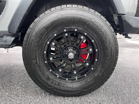 Used 2018 Jeep Wrangler Sport AWD/4WD image 21