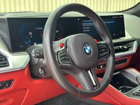 Certified 2023 BMW XM w/ M Driver's Package AWD/4WD image 17