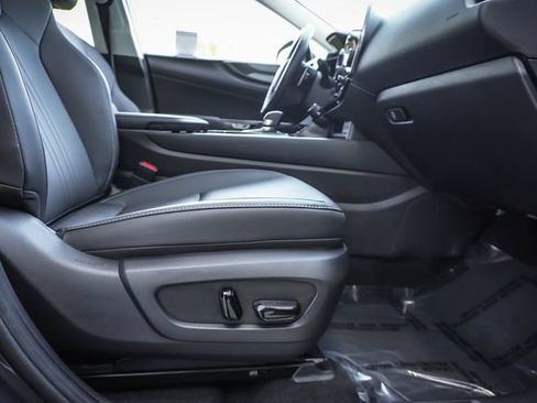 Certified 2024 Lexus NX 250 FWD image 23