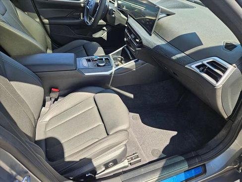 Used 2025 BMW i4 eDrive40 RWD image 21