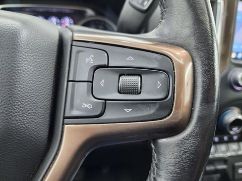 Used 2022 Chevrolet Silverado 3500 High Country w/ Snow Plow Prep/Camper Package image 18