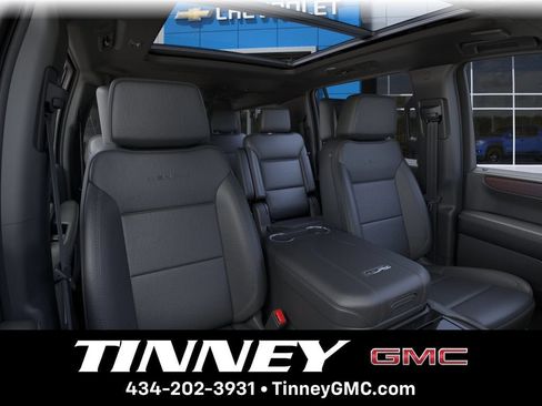 New 2026 GMC Yukon XL Denali w/ Denali Reserve Package AWD/4WD image 16