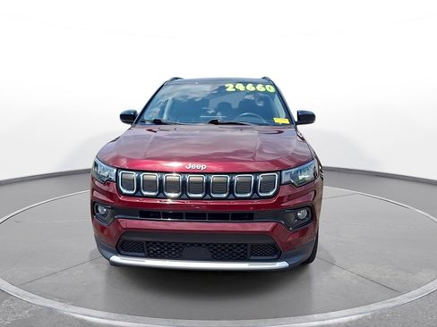 Used 2022 Jeep Compass Limited w/ Sun and Sound Group AWD/4WD image 3