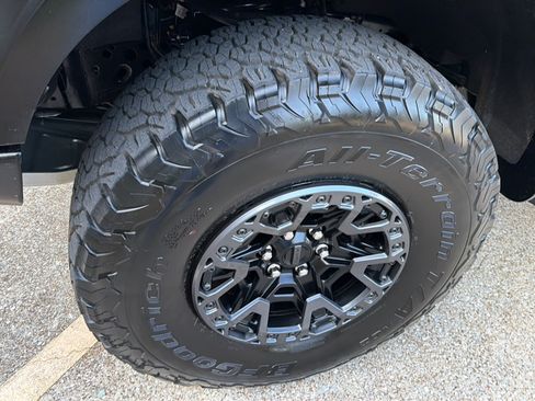 Used 2025 Ford F150 Raptor w/ Equipment Group 803A Raptor R AWD/4WD image 7