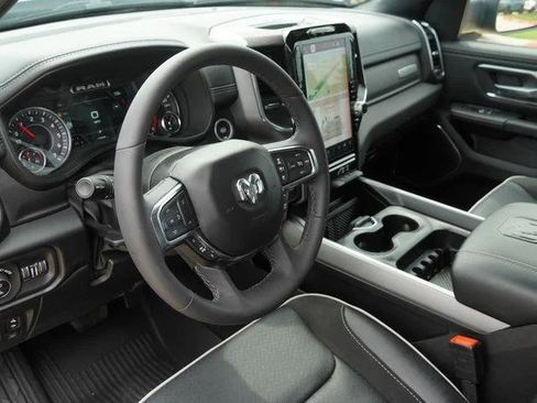Used 2025 RAM 1500 Laramie w/ Sport Appearance Package AWD/4WD image 18