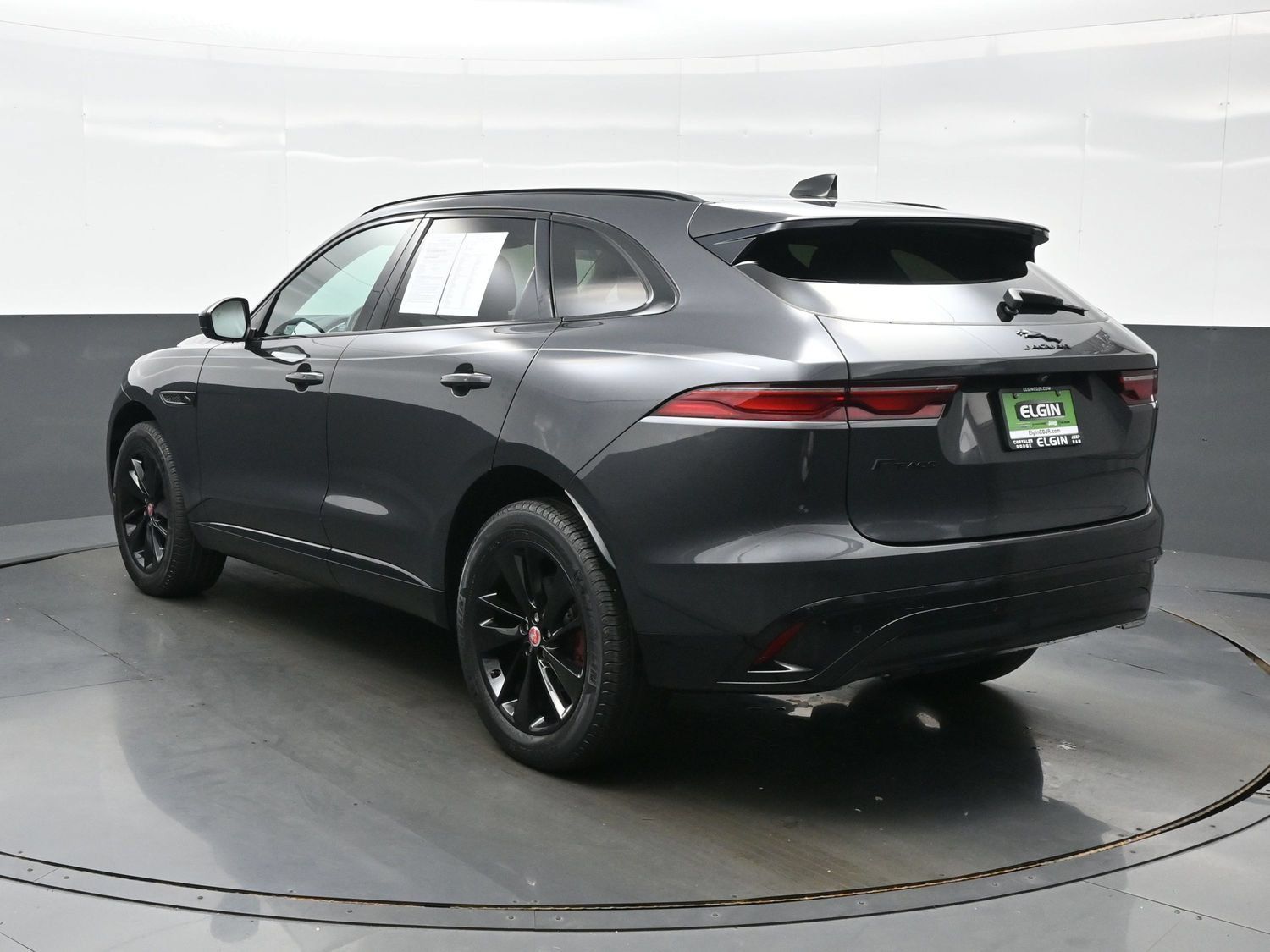 Used 2022 Jaguar F-PACE S AWD/4WD image 5