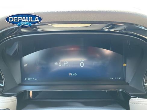 Used 2024 Lincoln Corsair AWD w/ Equipment Group 101A image 2