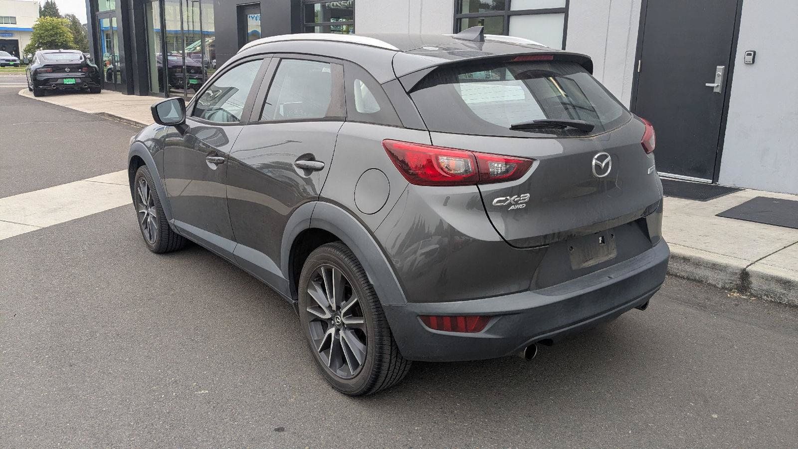 Used 2018 MAZDA CX-3 Touring AWD/4WD image 2
